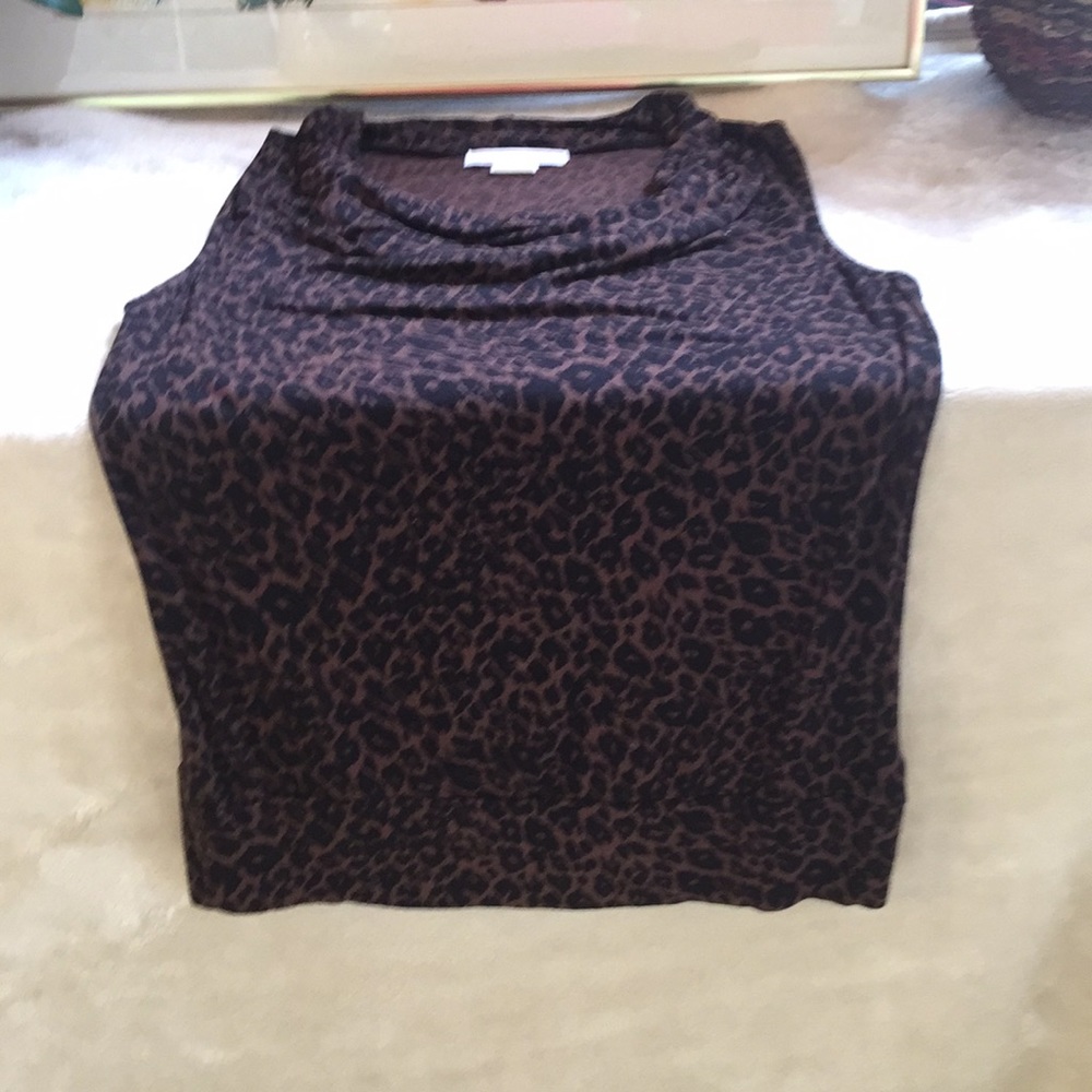 🥂🍾🥂Michael Kors Brown & Black Leopard Top